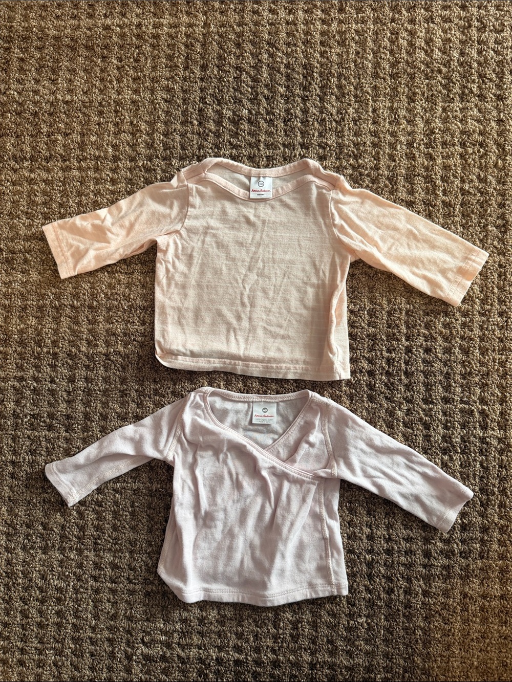 Bundle of 2 Hanna Andersson Long-Sleeve tops - size 3-6m